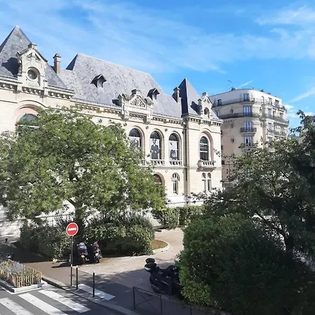 Ferienwohnung La Studette Du Theatre Boulogne-Billancourt Exterior foto